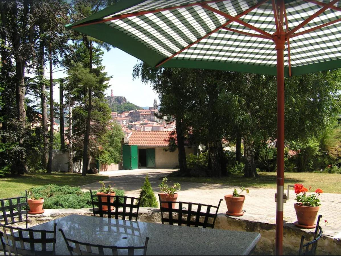 La Maison De Mireille Villa Le Puy-en-Velay Exteriör bild