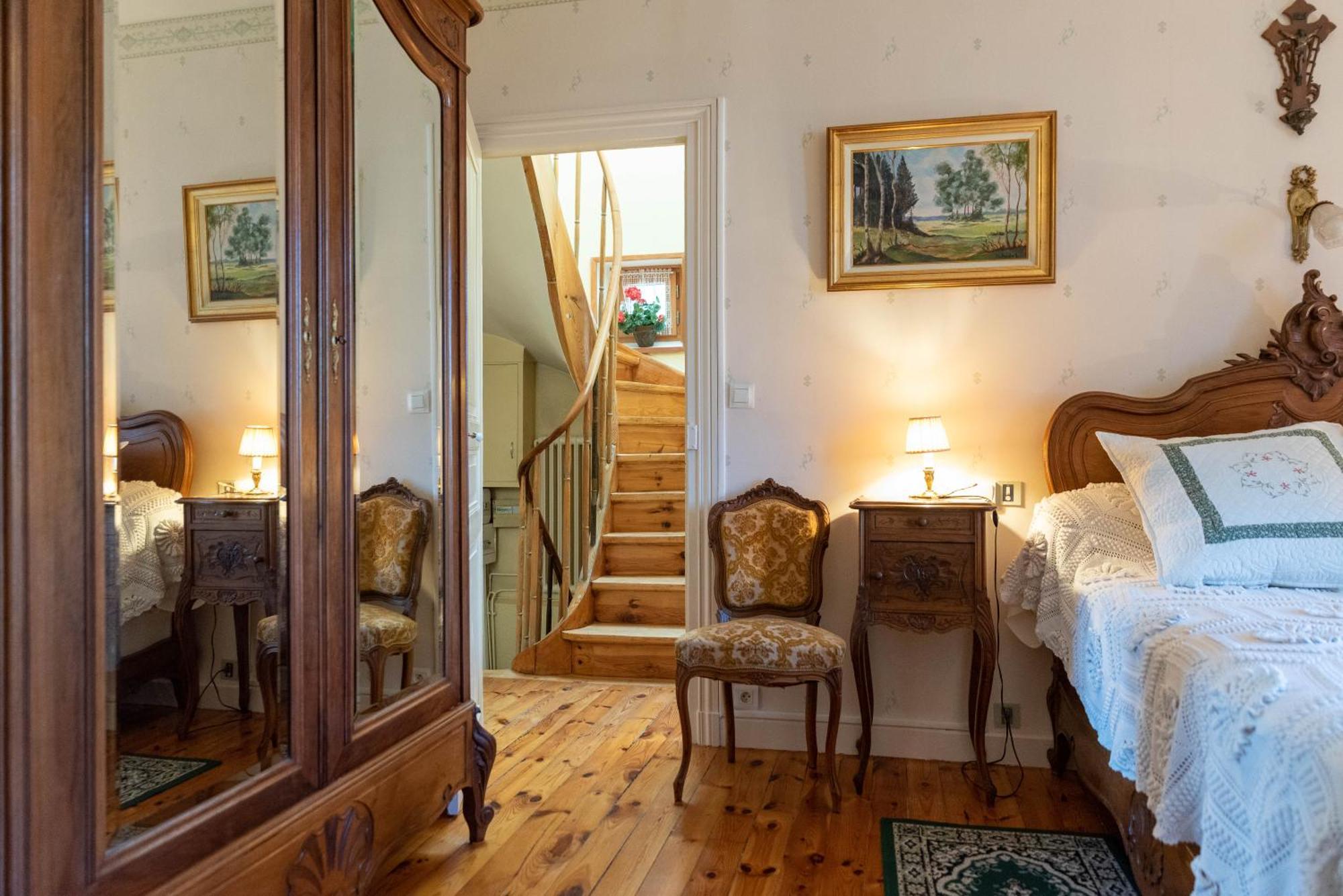 La Maison De Mireille Villa Le Puy-en-Velay Exteriör bild