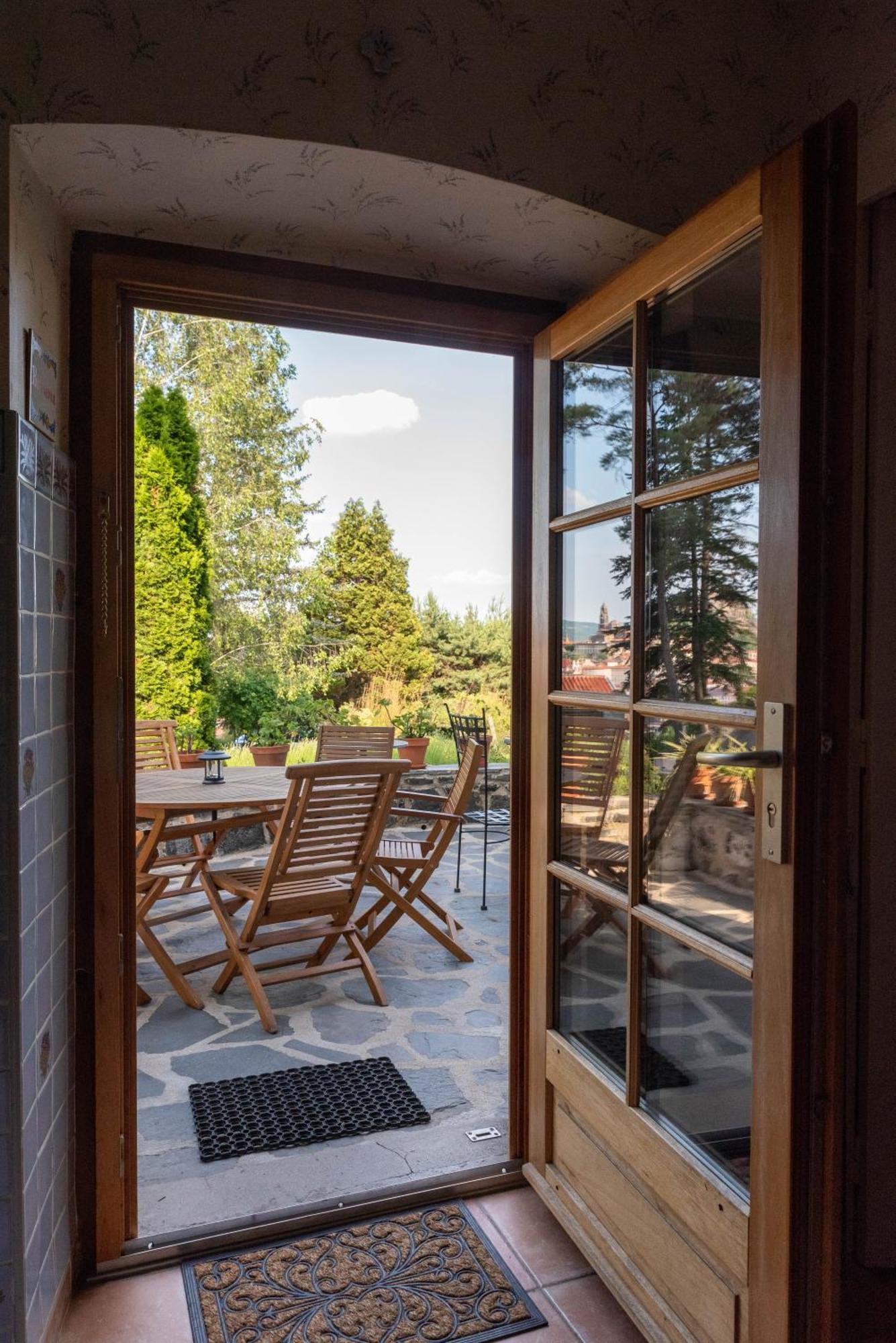 La Maison De Mireille Villa Le Puy-en-Velay Exteriör bild